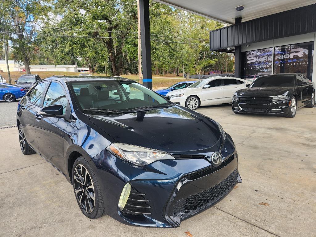 2017 Toyota Corolla SE's photo