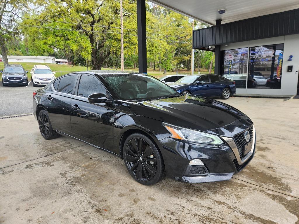 2021 Nissan Altima SR