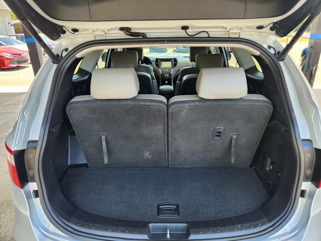 2016 Hyundai Santa Fe Limited - Photo 16