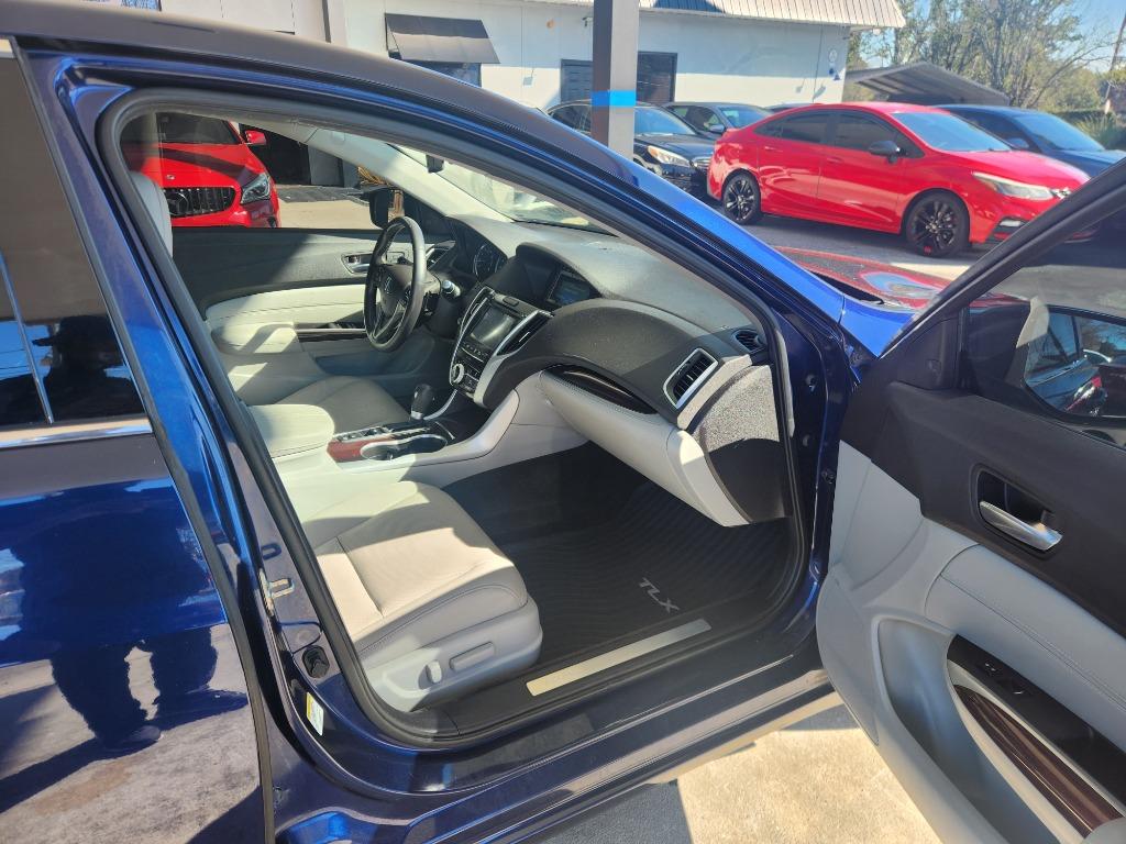 2017 Acura TLX Technology Package - Photo 10