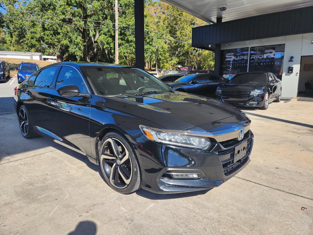 2018 Honda Accord Sport's photo